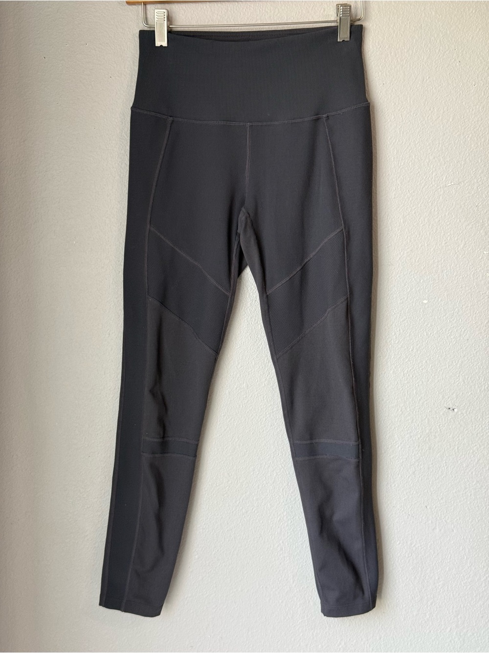 Zella Moto Ribbed High Waist Ankle Leggings Women’s Size Small Grey Forged